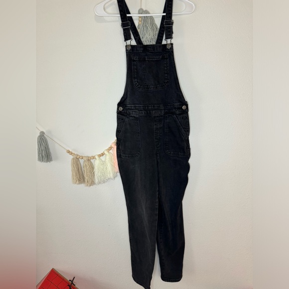 Old Navy Denim - Old navy overalls